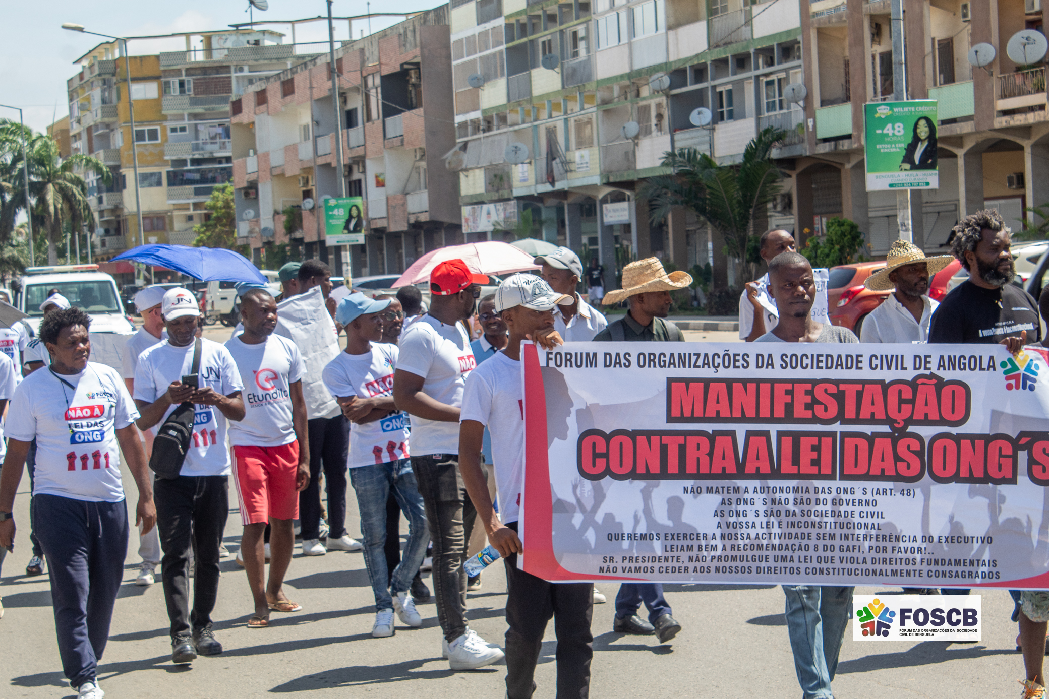 FOSCIB realiza manifestação pacífica em Benguela contra a nova Lei das Organizações da Sociedade Civil